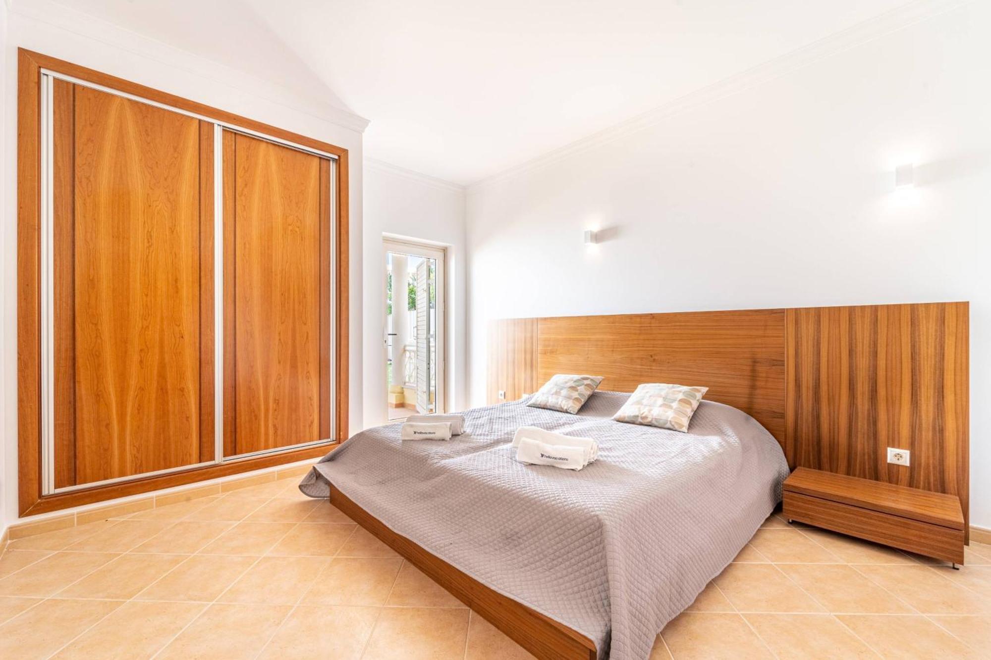 Villa Ribeiro By Hellovacations Albufeira Buitenkant foto