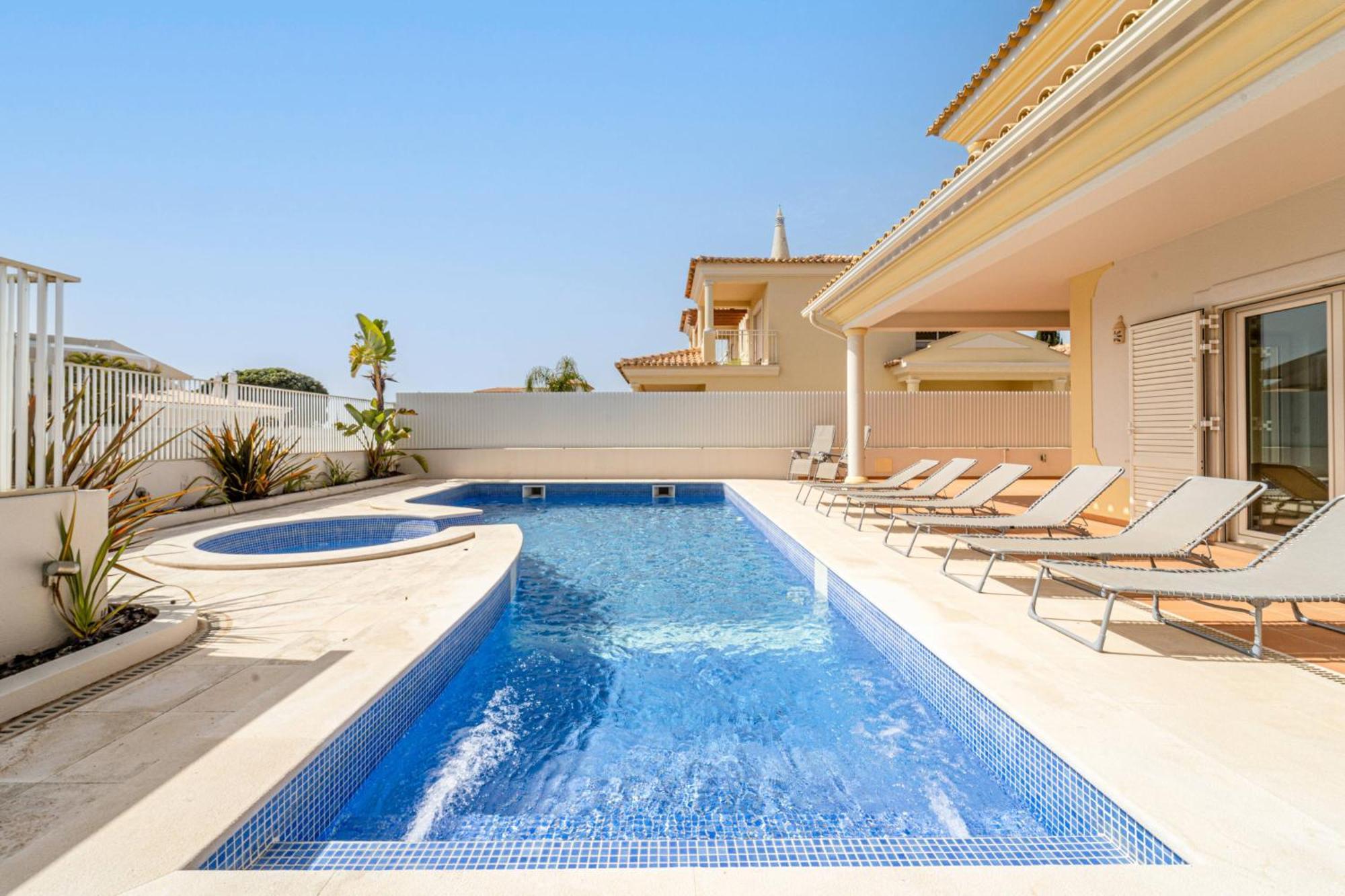 Villa Ribeiro By Hellovacations Albufeira Buitenkant foto